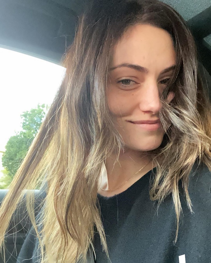 Phoebe Tonkin