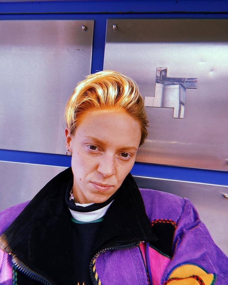 La Roux