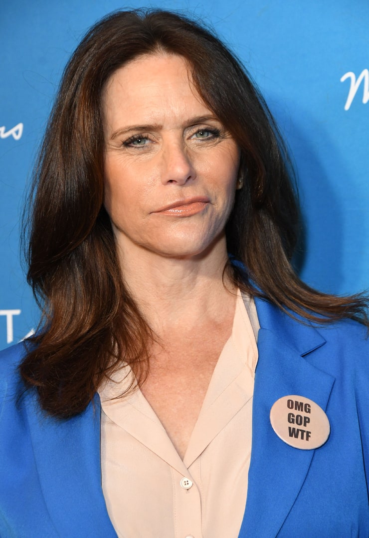 Amy Landecker