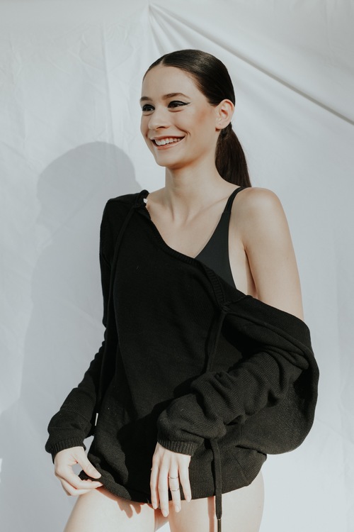 Lara Crouch