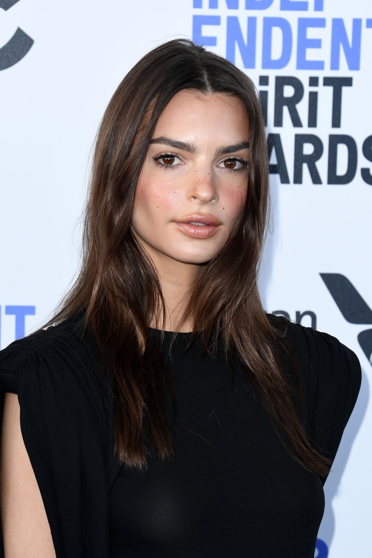 Emily Ratajkowski