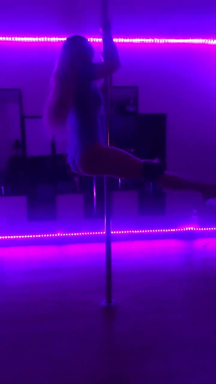 Joanna 'JoJo' Levesque