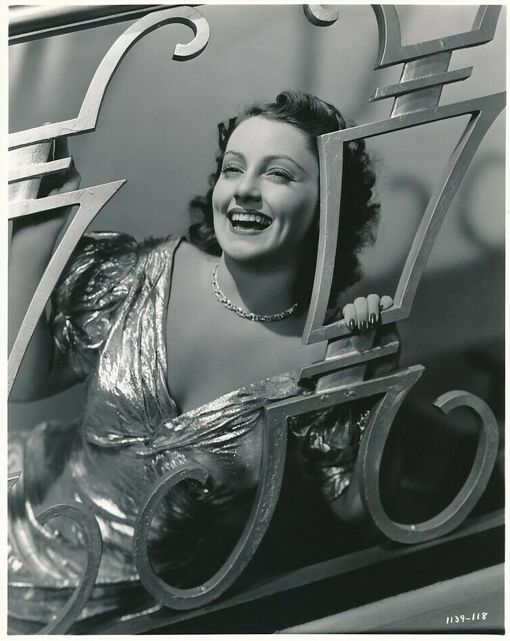 Diana Lewis