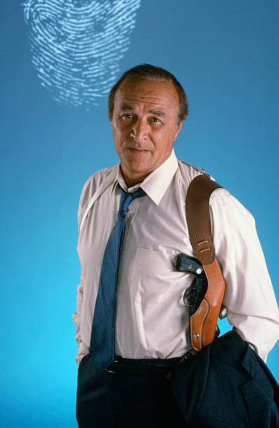 Robert Loggia Robert Loggia