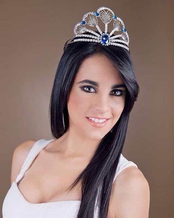 Maria Elisa Padilla Maria Elisa Padilla