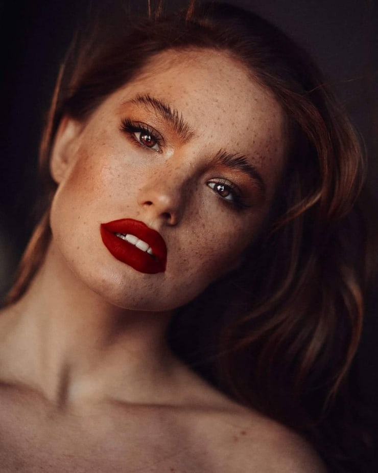Daria Sidorchuk Daria Sidorchuk