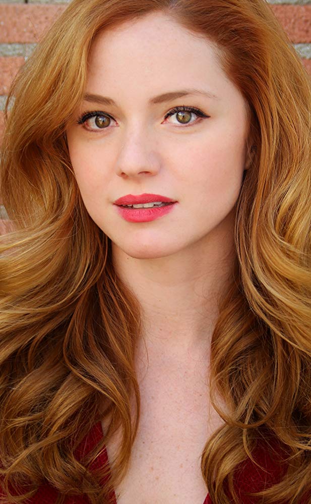 Picture of Mia Topalian