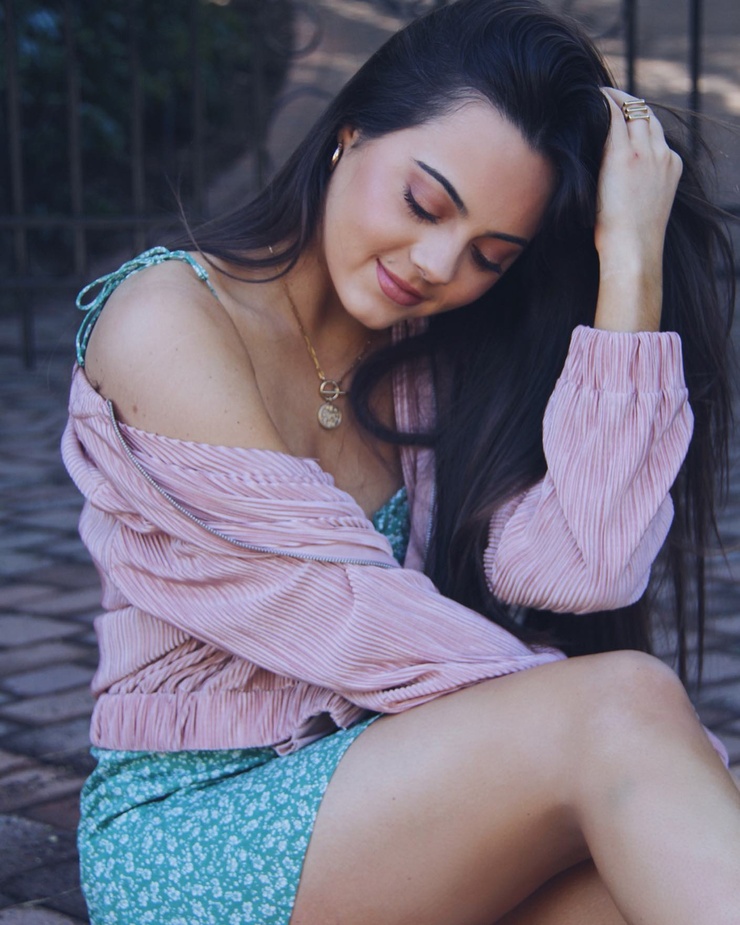 Ava Allan