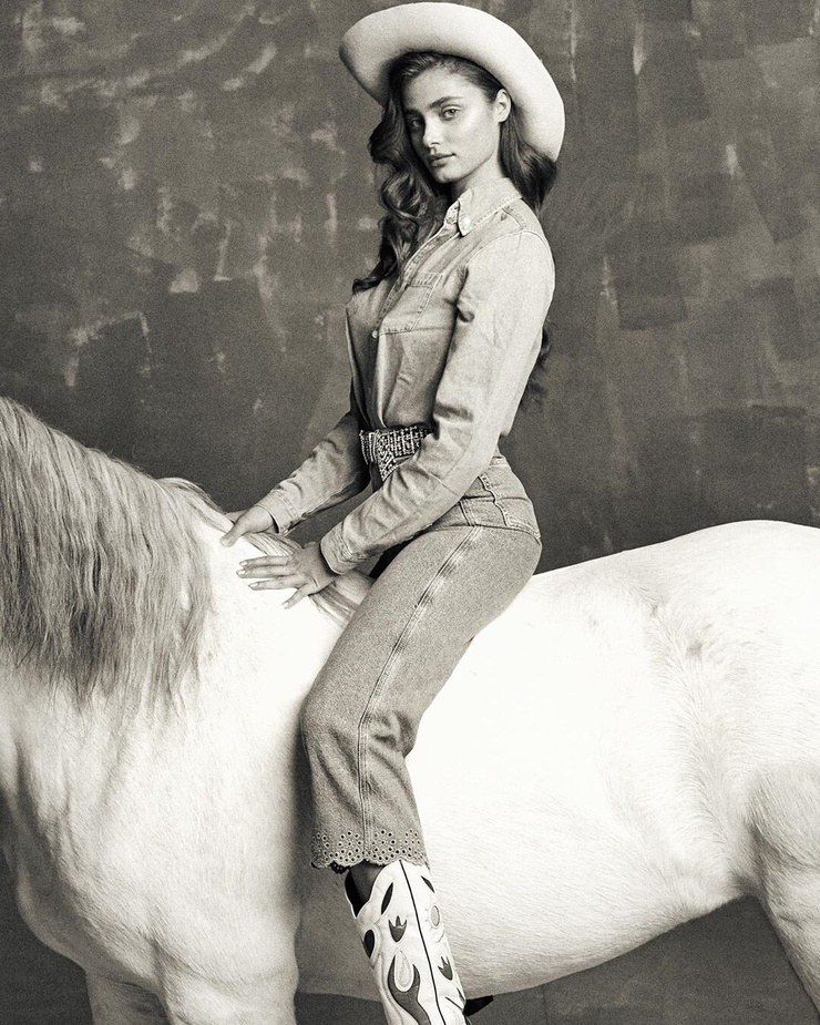Taylor Marie Hill Taylor Marie Hill
