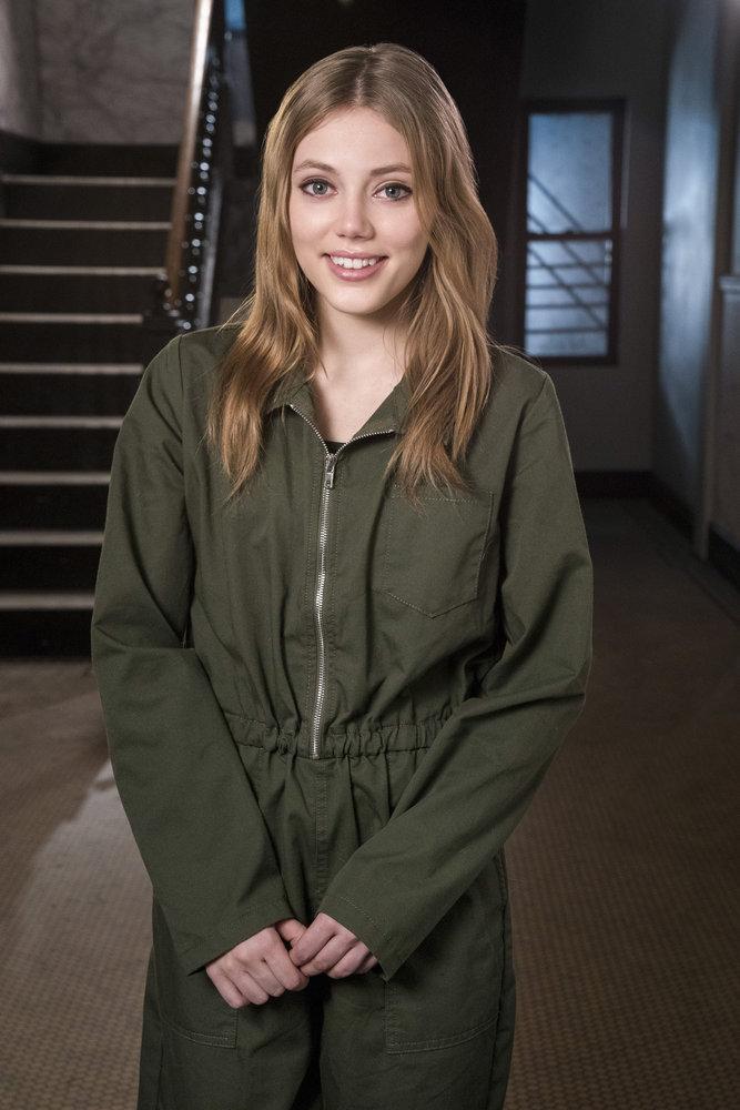 Grace Van Dien Grace Van Dien