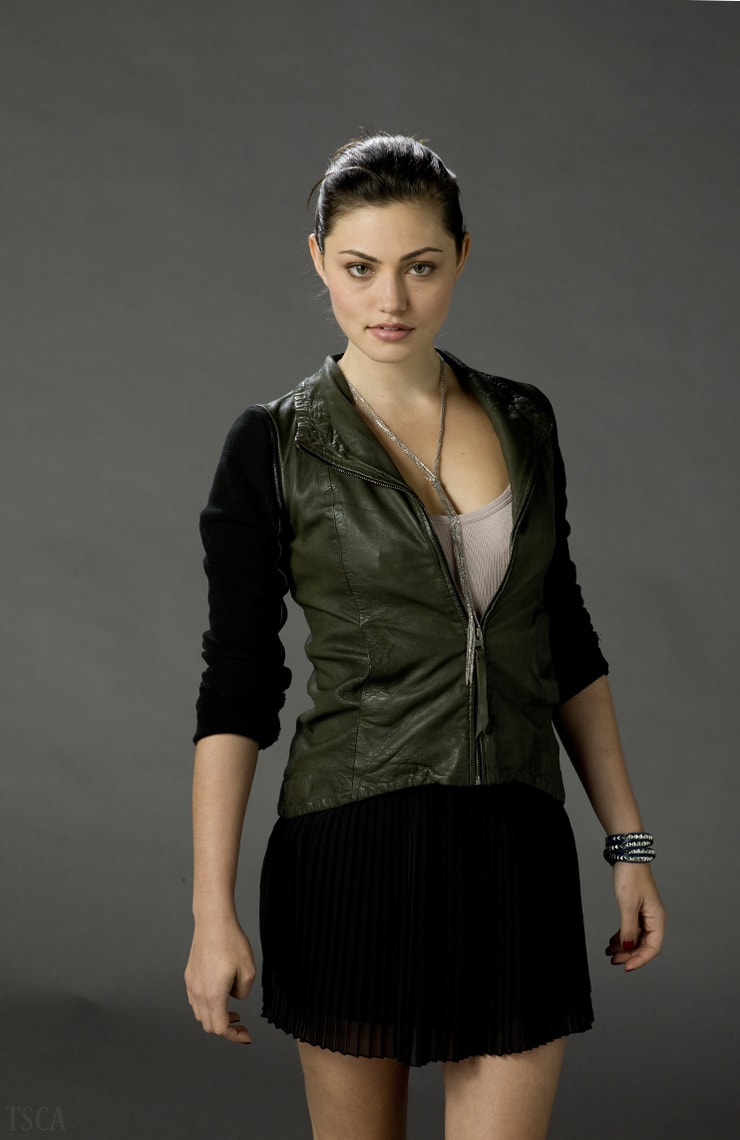 Phoebe Tonkin