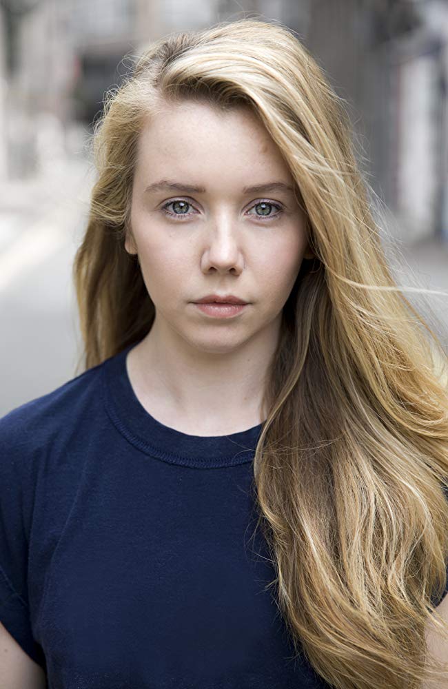 Lauren Lyle Lauren Lyle