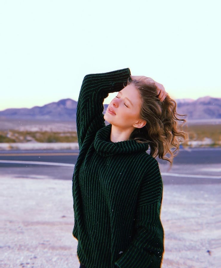 Alexandra Beaton Alexandra Beaton