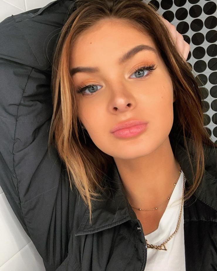 Brighton Sharbino Brighton Sharbino
