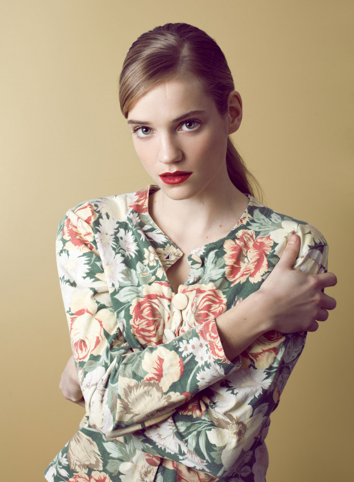 Noémie Schmidt Noémie Schmidt