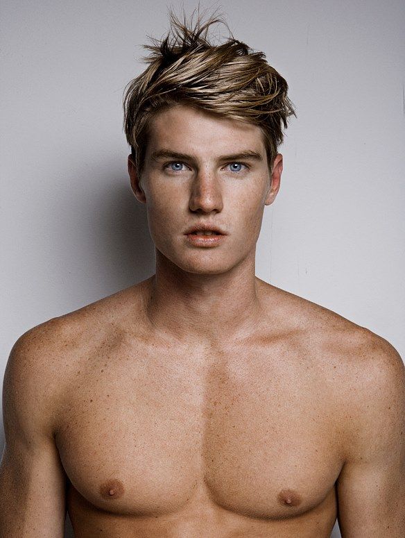 Julian Naderer