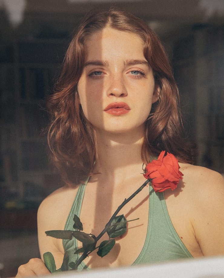 Adele Farine