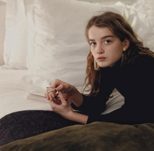Adele Farine