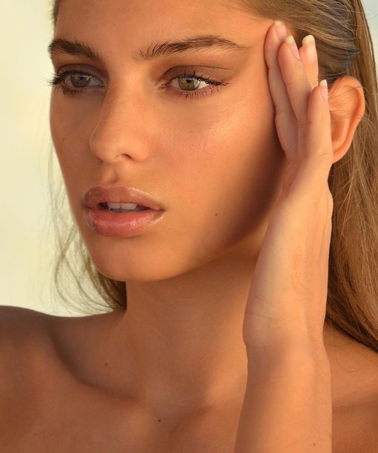 Sara Pericacho Sara Pericacho