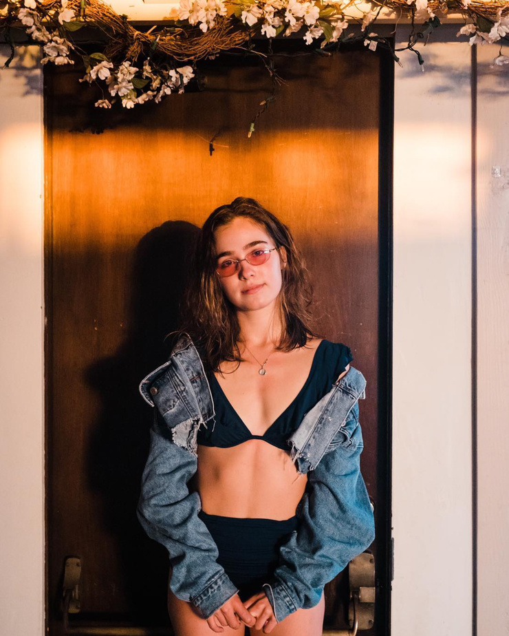 Haley Lu Richardson Haley Lu Richardson
