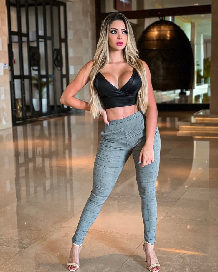Mariana Castilho