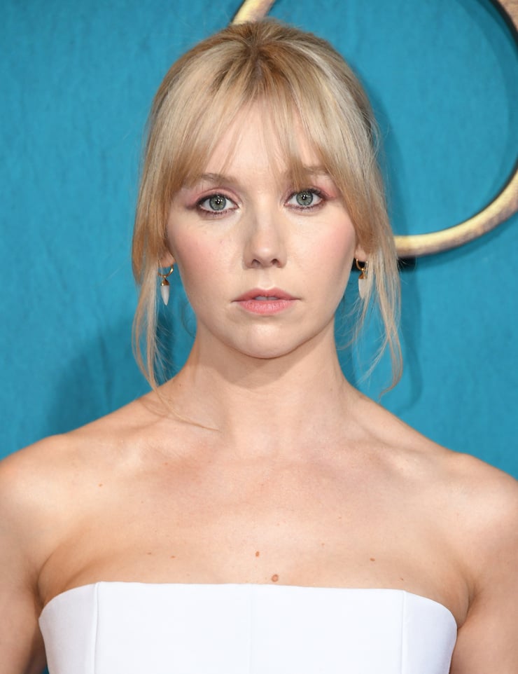 Lauren Lyle Lauren Lyle