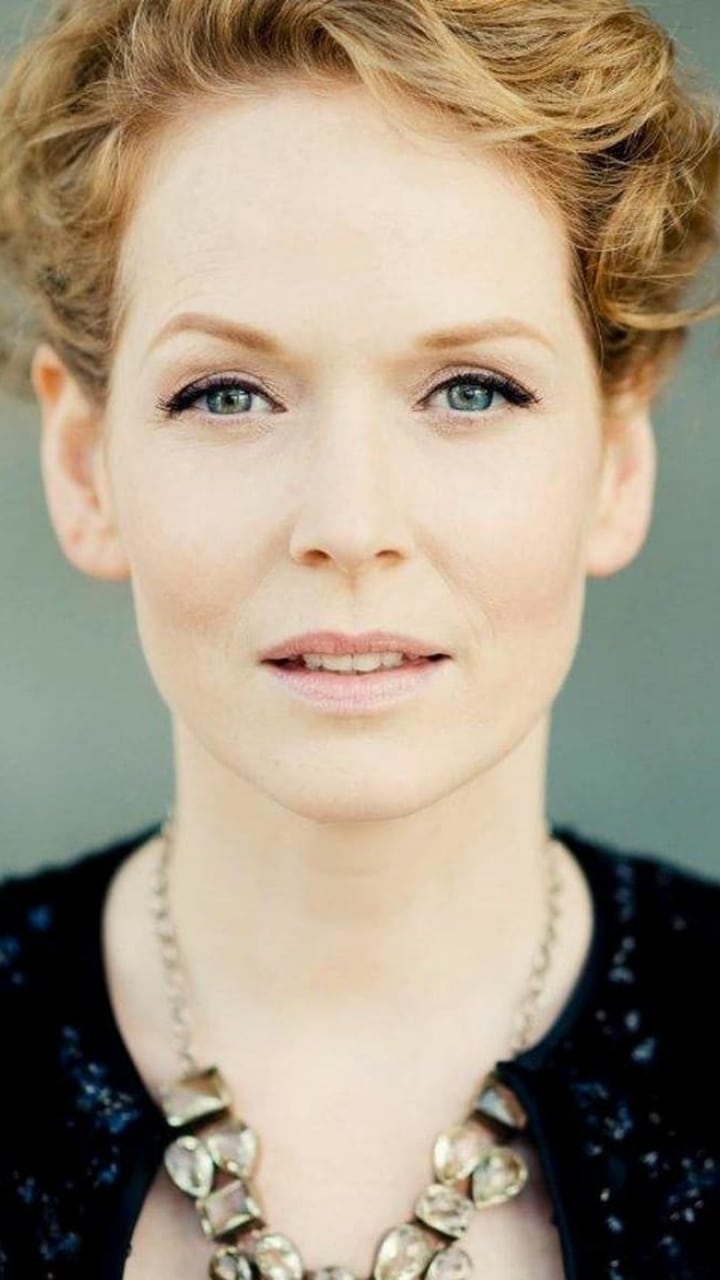 Chelah Horsdal Chelah Horsdal