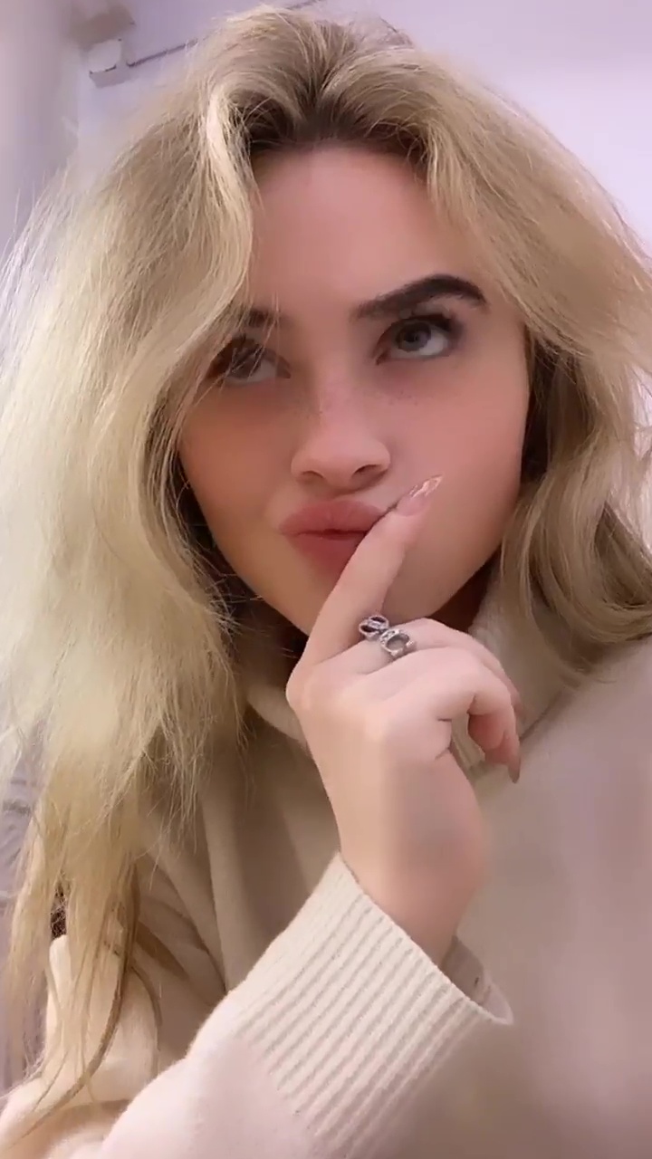 Sabrina Carpenter