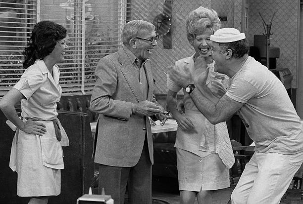 Vic Tayback