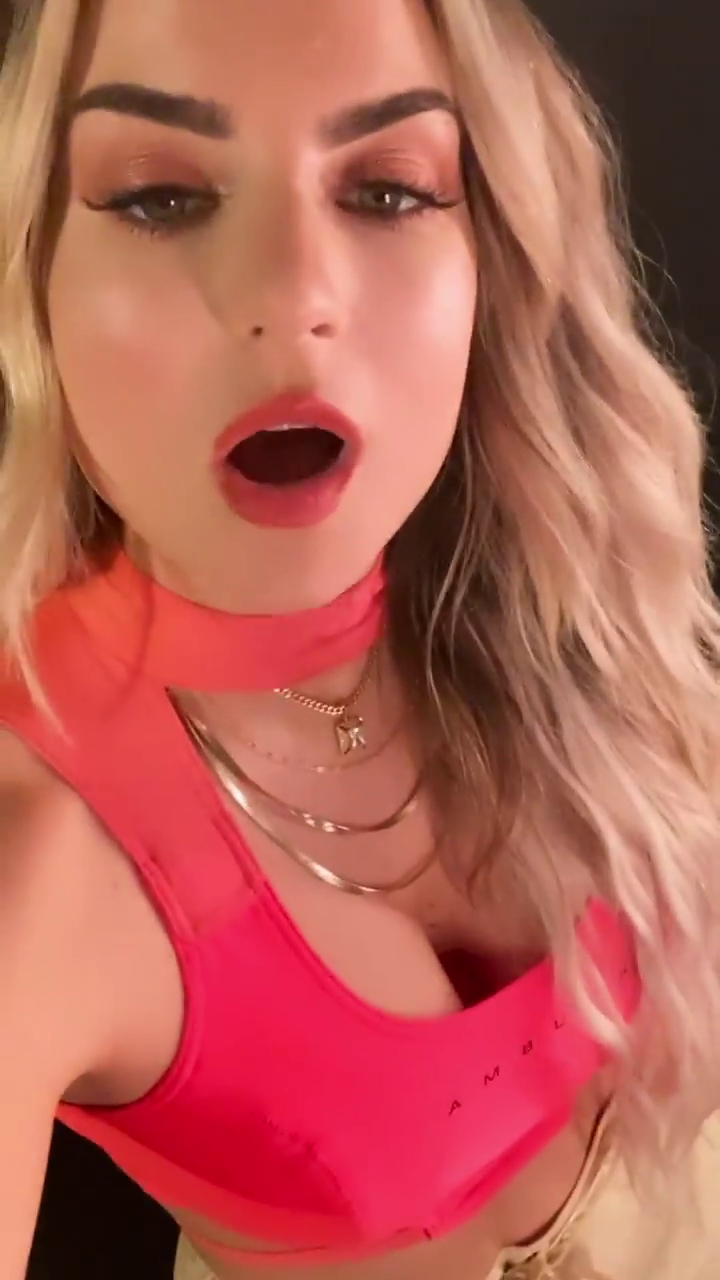 Joanna 'JoJo' Levesque Joanna 'JoJo' Levesque