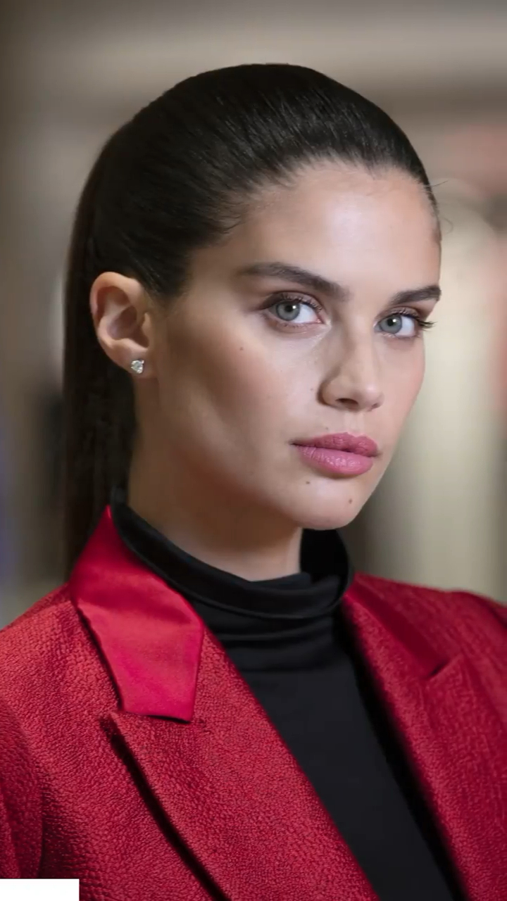 Sara Sampaio Sara Sampaio