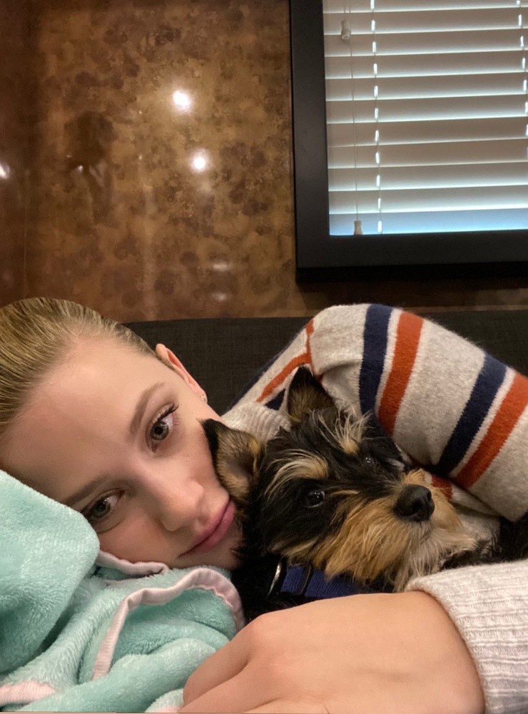 Lili Reinhart