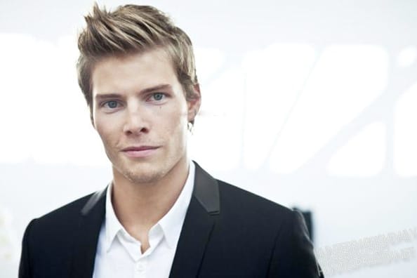 Hunter Parrish