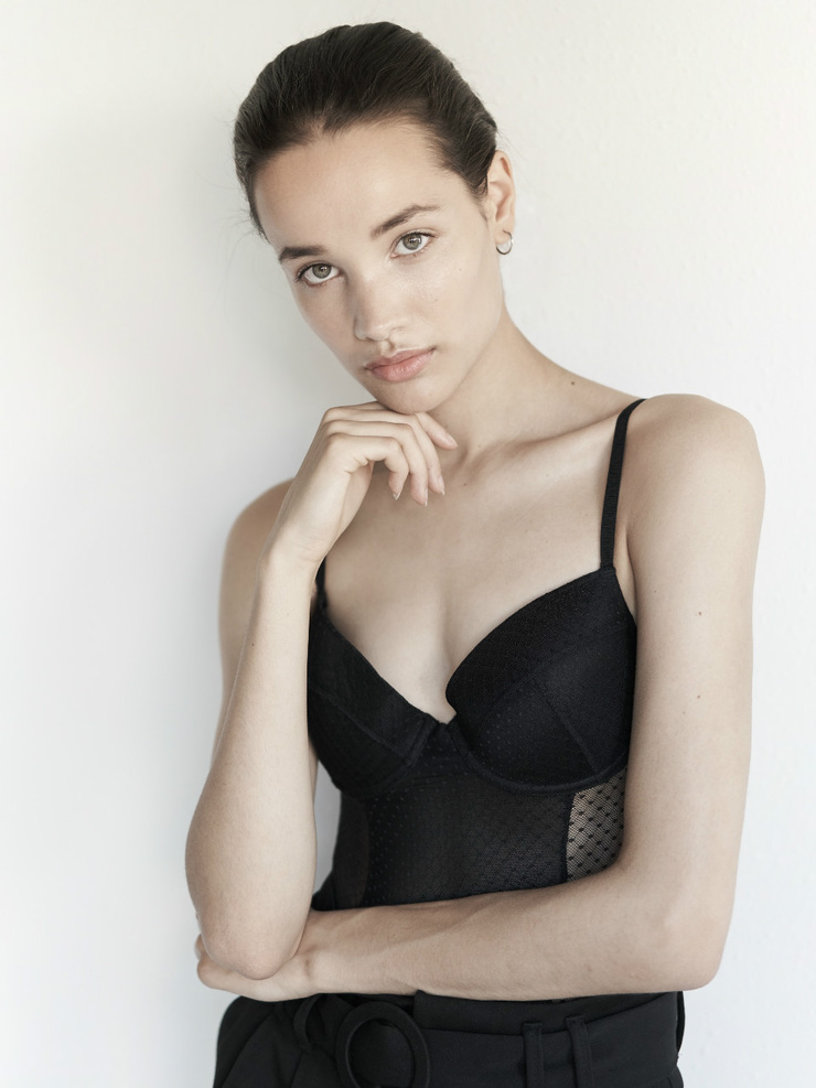 Faye Damen