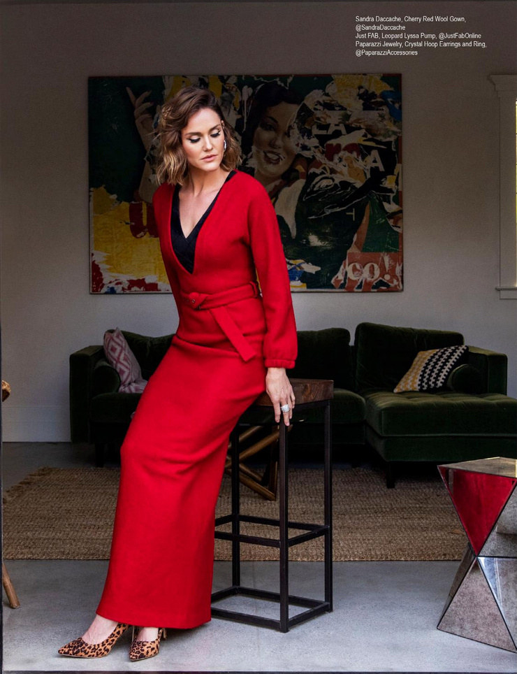 Erinn Hayes Erinn Hayes