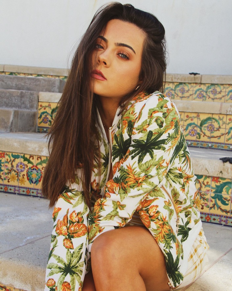 Ava Allan