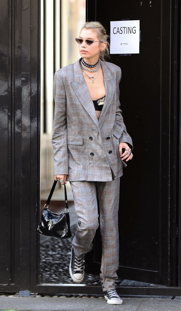 Stella Maxwell