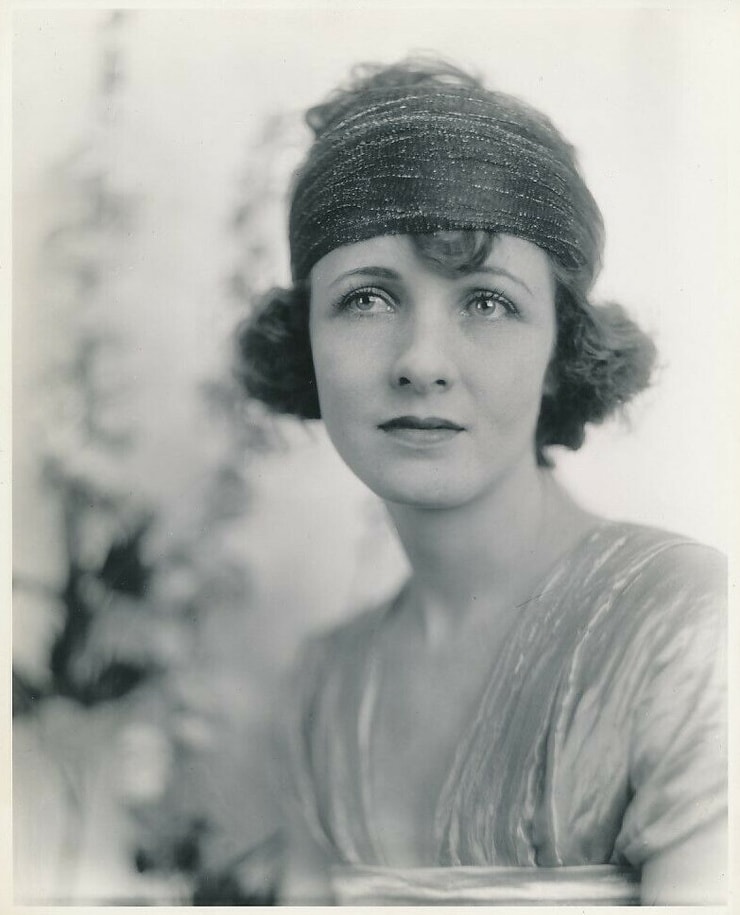 Claire Windsor