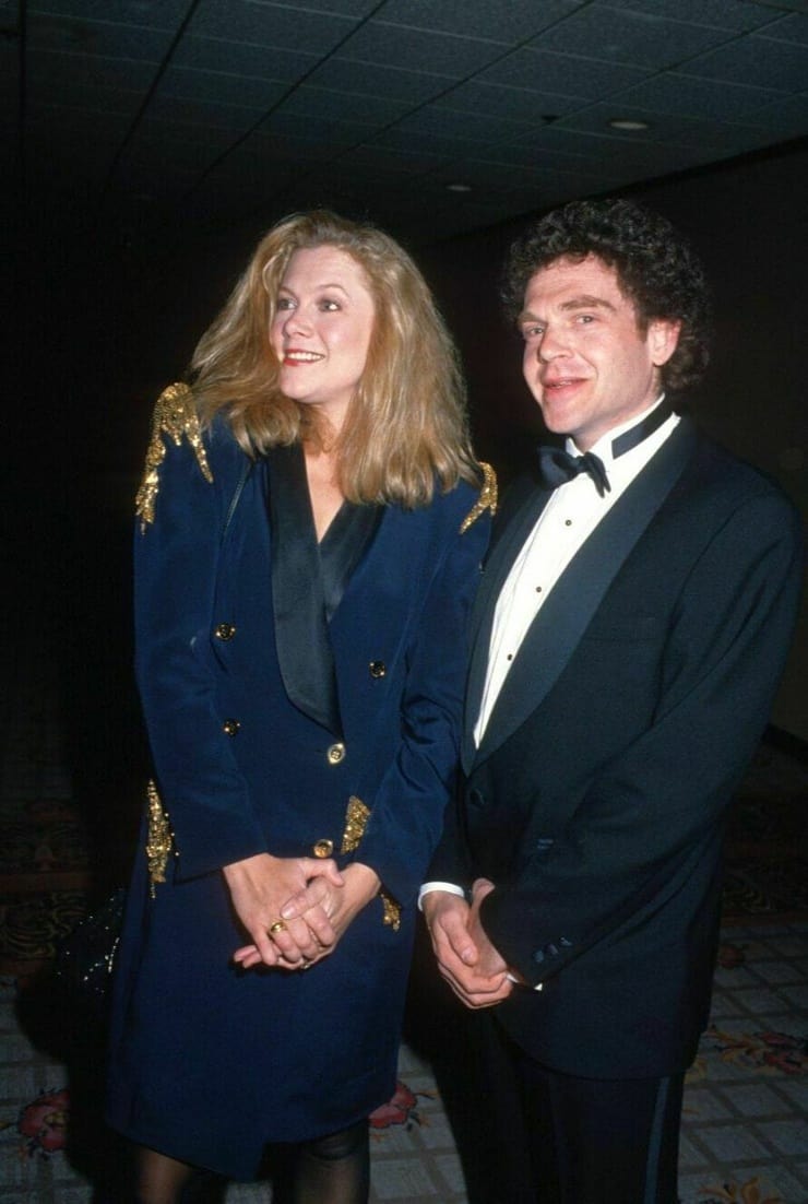 Kathleen Turner