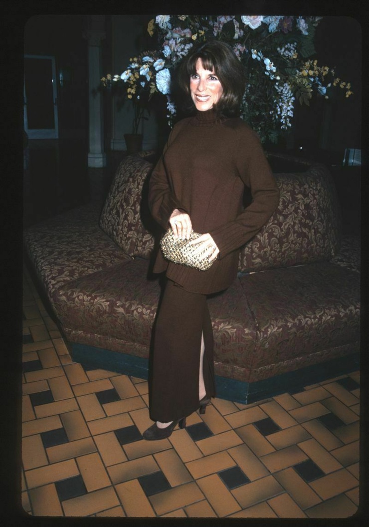 Kate Linder