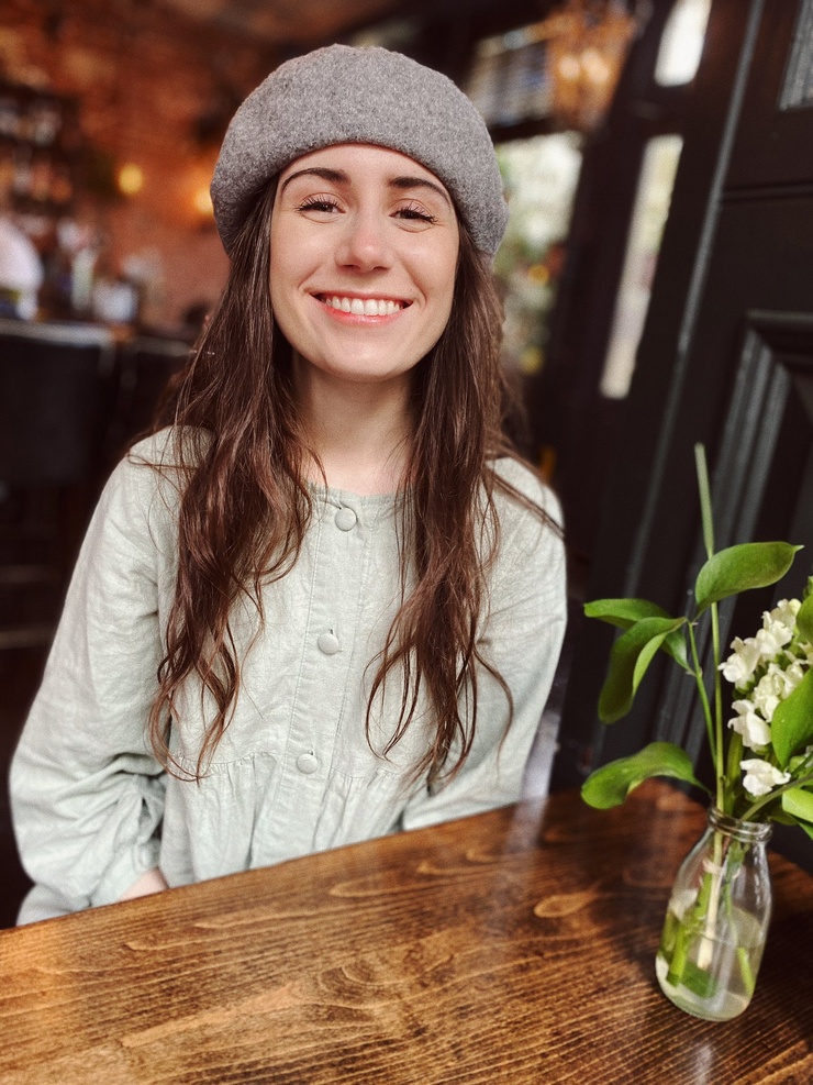 Dodie Clark