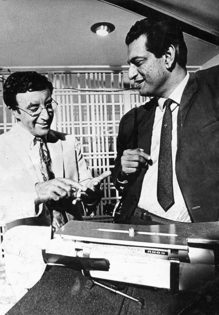 Satyajit Ray Satyajit Ray