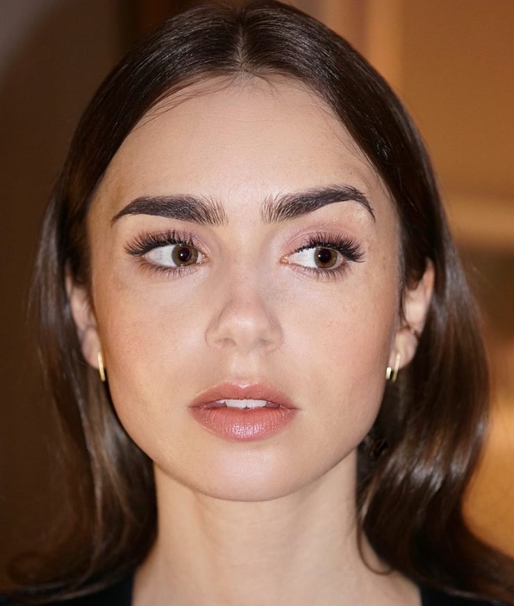 Lily Collins