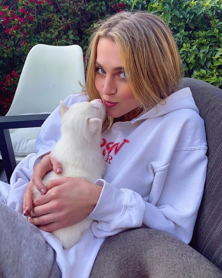 Anne Winters picture