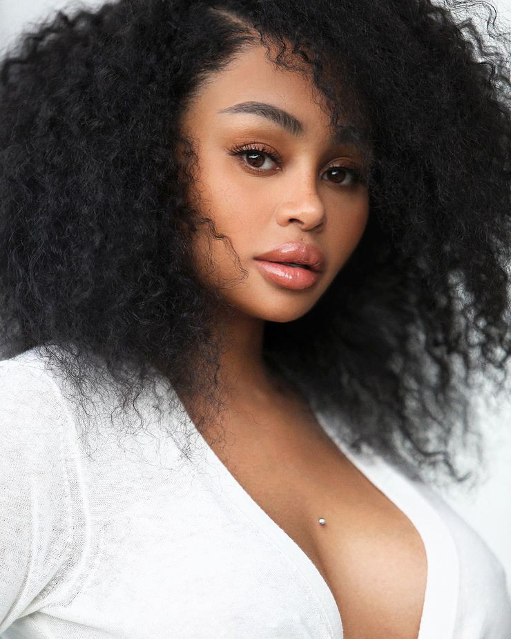Angela 