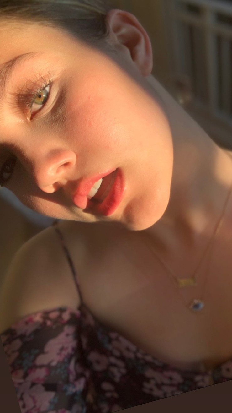 Iris Apatow