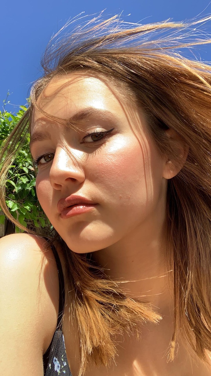 Picture Of Iris Apatow picture-of-iris-apatow