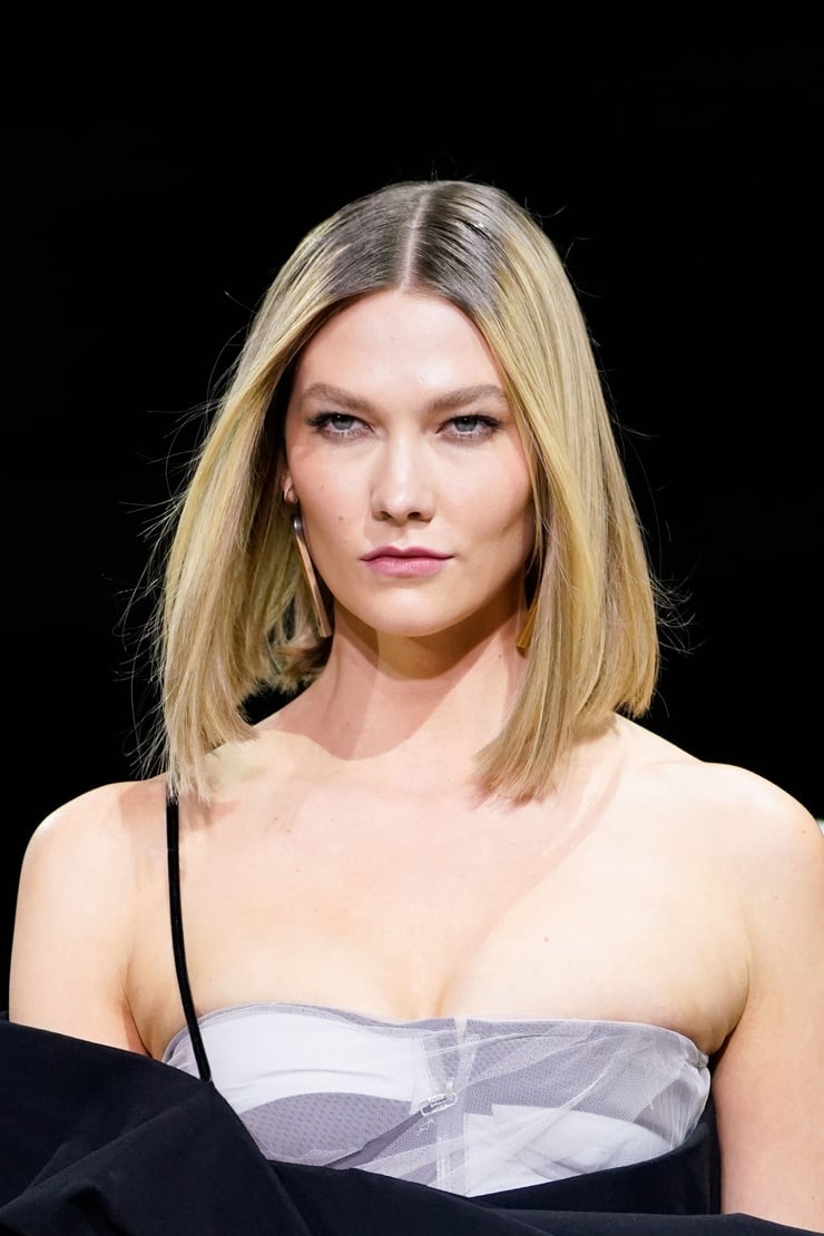 Karlie Kloss picture