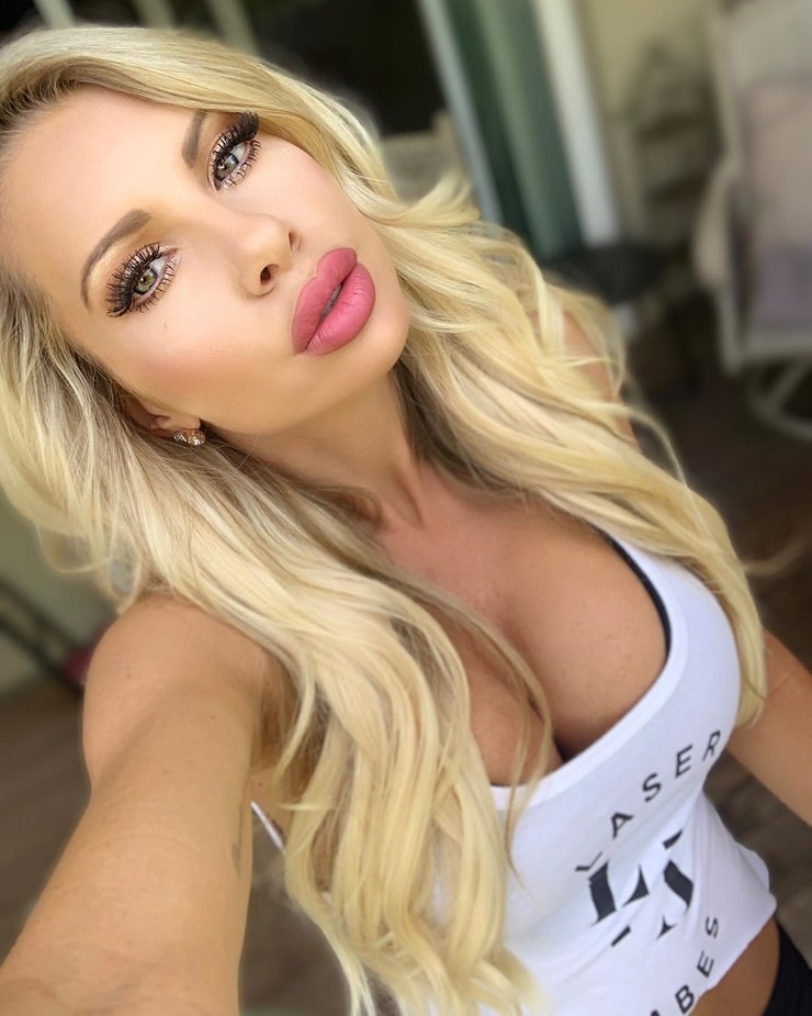 Lynnie Marie Lynnie Marie