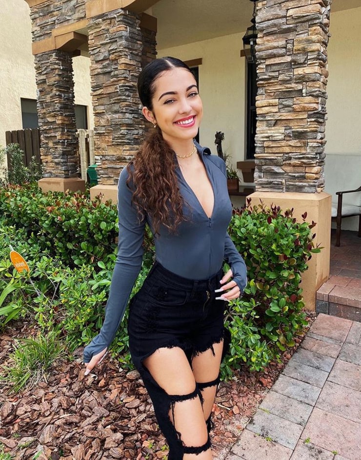 Picture of Malu Trevejo